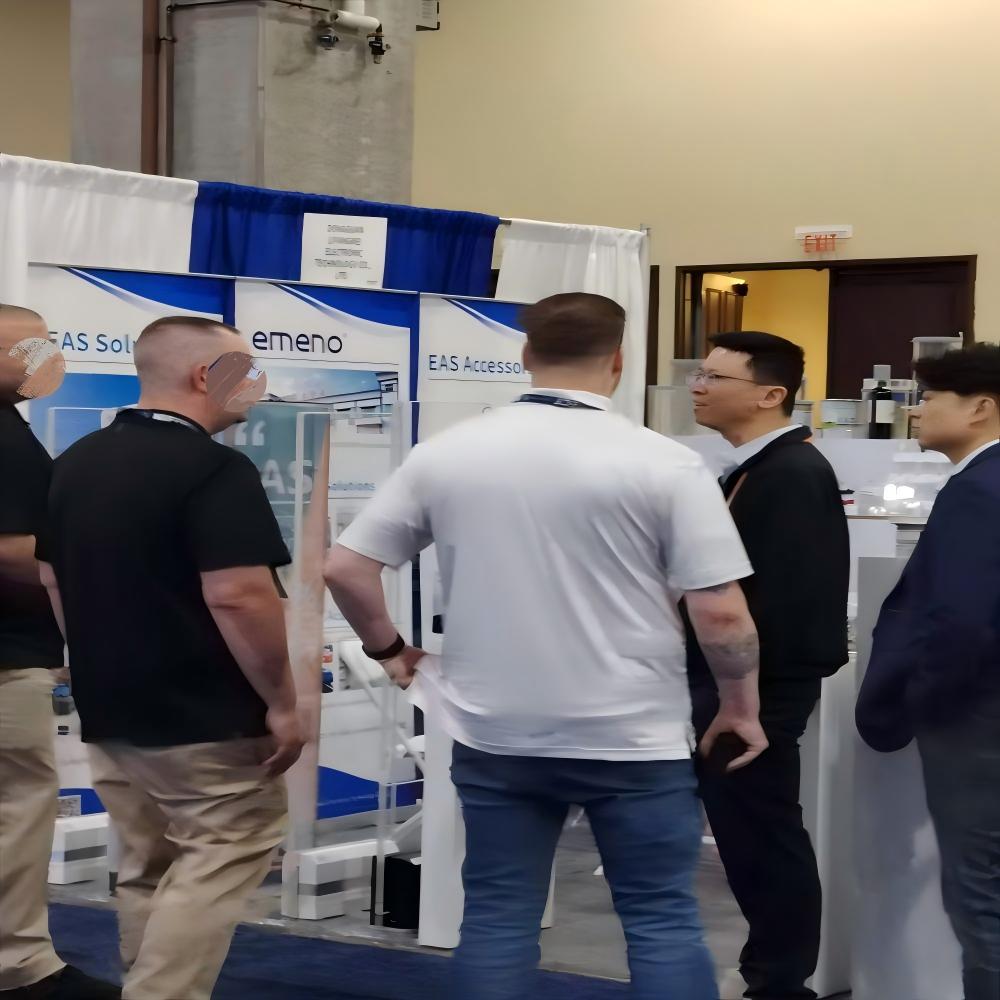 Lifangmei були присутні на стенді NRF протягом трьох днів. Lifangmei звернув увагу на три найгостріші проблеми північноамериканських клієнтів.